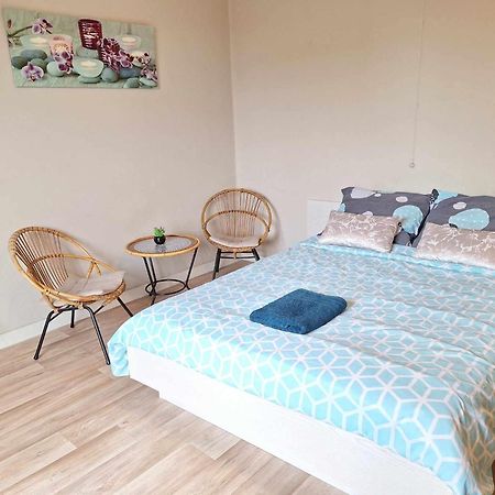 Eenvoudige Slaapkamer Geraardsbergen Luaran gambar