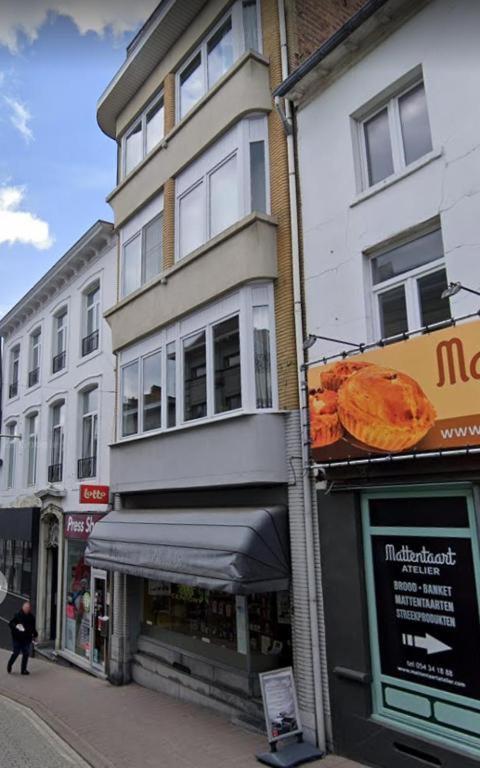 Eenvoudige Slaapkamer Geraardsbergen Luaran gambar