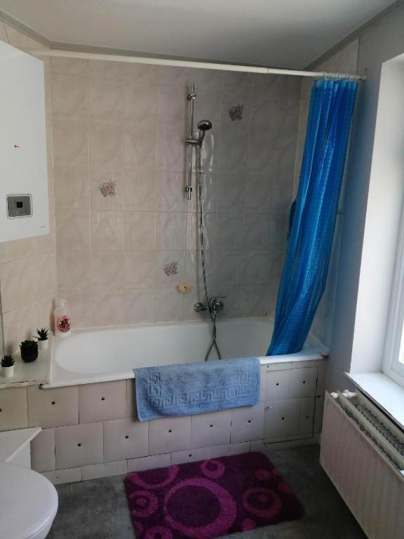 Eenvoudige Slaapkamer Geraardsbergen Luaran gambar